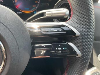 Mercedes-Benz Cla AMG Line Premium Edition