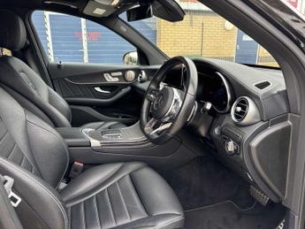 Mercedes-Benz GLC AMG Line
