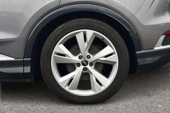 Audi Q4 S Line