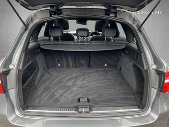 Mercedes-Benz GLC AMG Line
