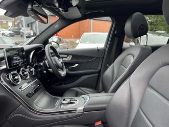 Mercedes-Benz GLC AMG Line