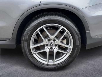 Mercedes-Benz GLC AMG Line