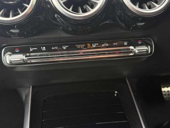 Mercedes-Benz EQB AMG Line Premium
