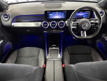 Mercedes-Benz EQB AMG Line Executive