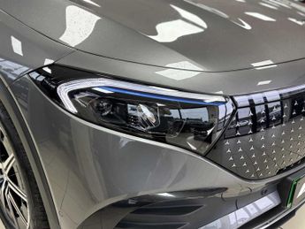 Mercedes-Benz EQB AMG Line Executive