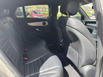 Mercedes-Benz Glc Coupe AMG Line