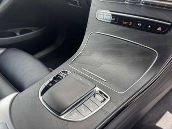 Mercedes-Benz Glc Coupe AMG Line