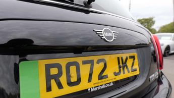 MINI Hatchback Cooper S Level 2