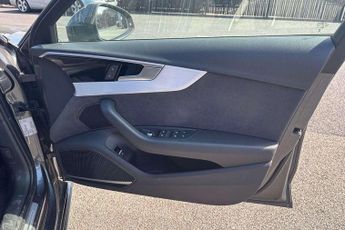 Audi A4 S Line