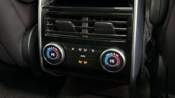 Land Rover Range Rover SE