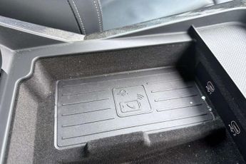 Audi Q7 Black Edition