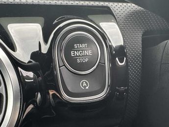 Mercedes-Benz Cla AMG Line