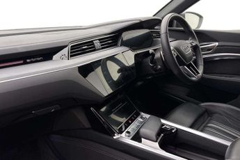 Audi Q8 Black Edition