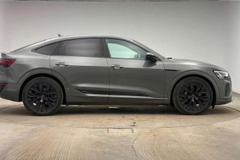 Audi Q8 Black Edition