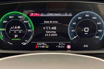 Audi Q8 S Line