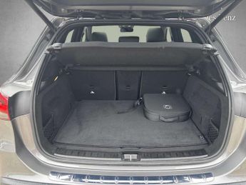 Mercedes-Benz EQA AMG Line