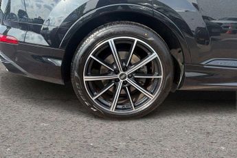 Audi Q7 Black Edition