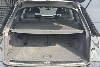 Audi Q7 Black Edition