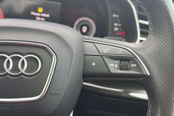 Audi Q7 Black Edition