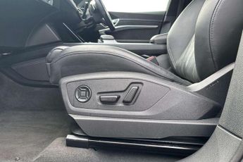 Audi E-Tron S Line