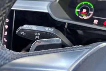 Audi E-Tron Black Edition