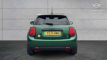 MINI Hatchback Cooper S Level 2