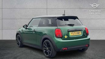 MINI Hatchback Cooper S Level 2