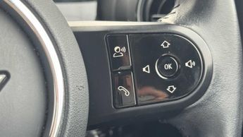 MINI Hatchback Cooper S Level 2