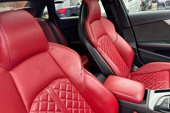 Audi A4 S4