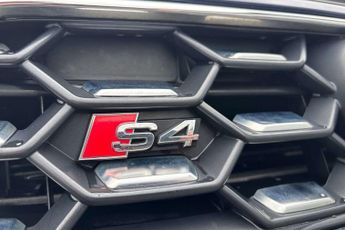 Audi A4 S4