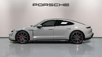 Porsche Taycan 