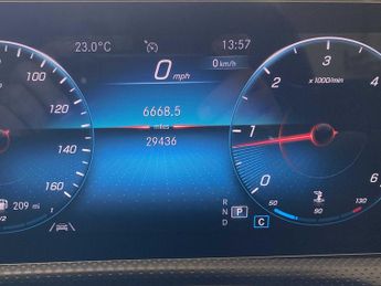 Mercedes-Benz Cla AMG Line