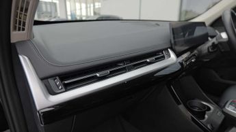 BMW Ix1 xLine
