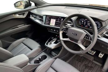 Audi Q4 S Line