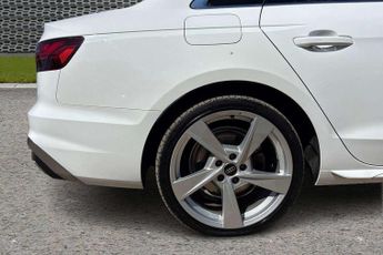 Audi A4 S Line