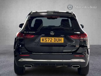 Mercedes-Benz GLA AMG Line