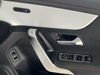 Mercedes-Benz Cla AMG Line