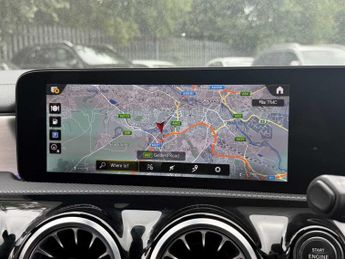 Mercedes-Benz Cla AMG Line