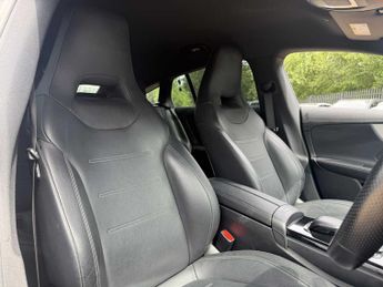 Mercedes-Benz Cla AMG Line