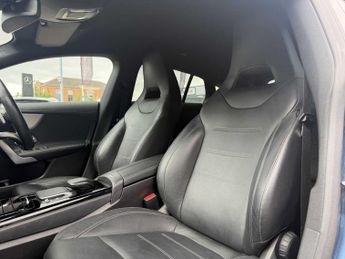 Mercedes-Benz Cla AMG Line