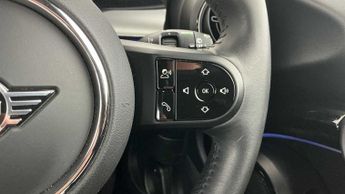 MINI Hatchback Cooper S Level 2