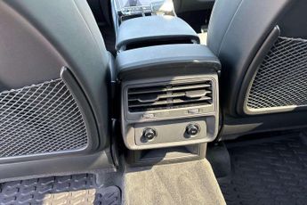Audi Q7 S Line
