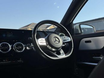 Mercedes-Benz EQA AMG Line