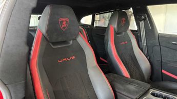 Lamborghini Urus Perfomante