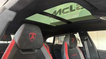 Lamborghini Urus Perfomante