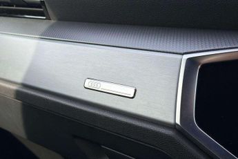 Audi Q3 S Line