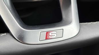 Audi Q5 Black Edition