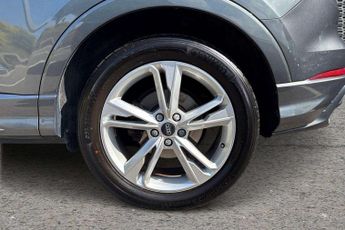Audi Q3 S Line