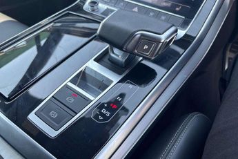Audi Q7 S Line