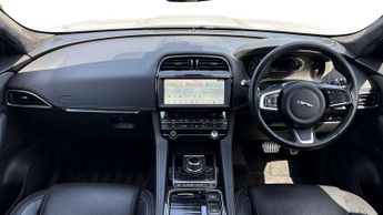 Jaguar F-PACE Chequered Flag